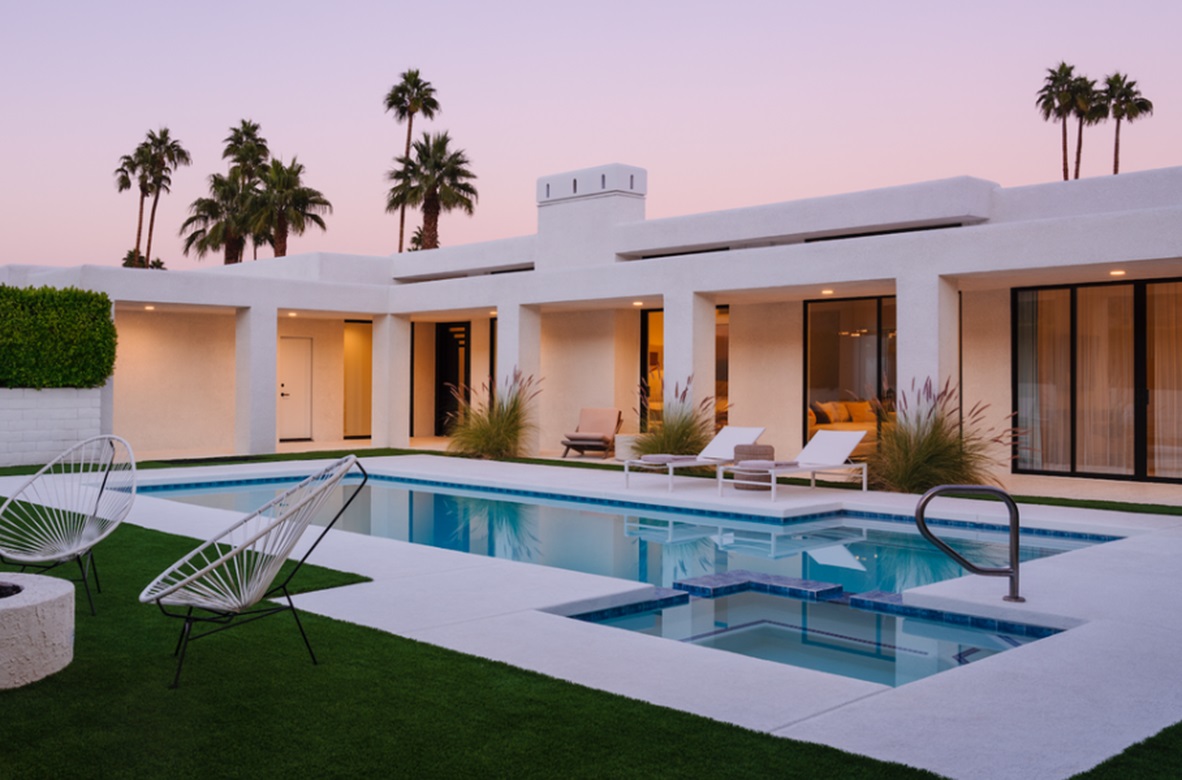 Small Space, Big Impact: Creative Swimming Pool Design for Compact ...